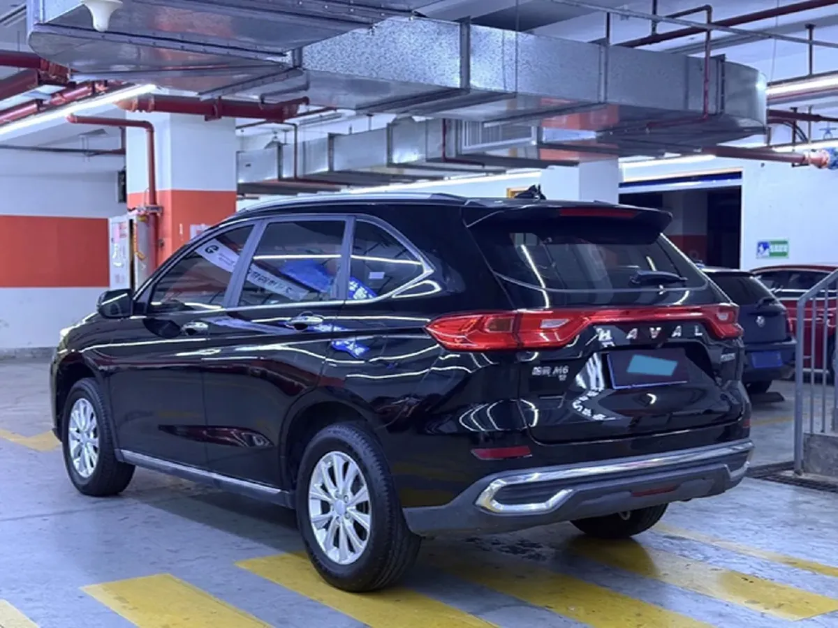 2021 Haval M6 1.5T 150HP L4 7DCT,autocango,china used car exporter,china ev exporter,chinese used car exporter,chinese used ev exporter