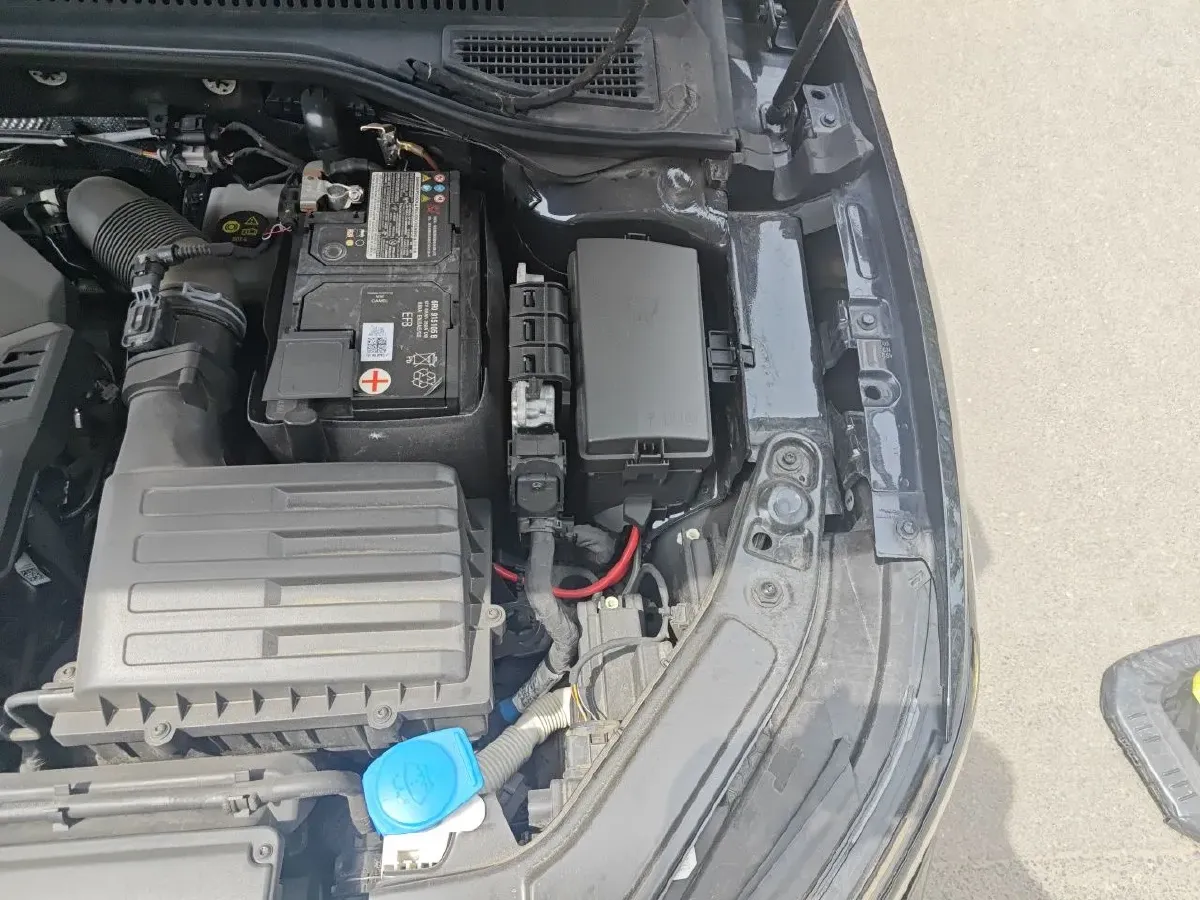 2022 Toyota Avalon 2.5L 209HP L4 8AT,autocango,china used car exporter,china ev exporter,chinese used car exporter,chinese used ev exporter