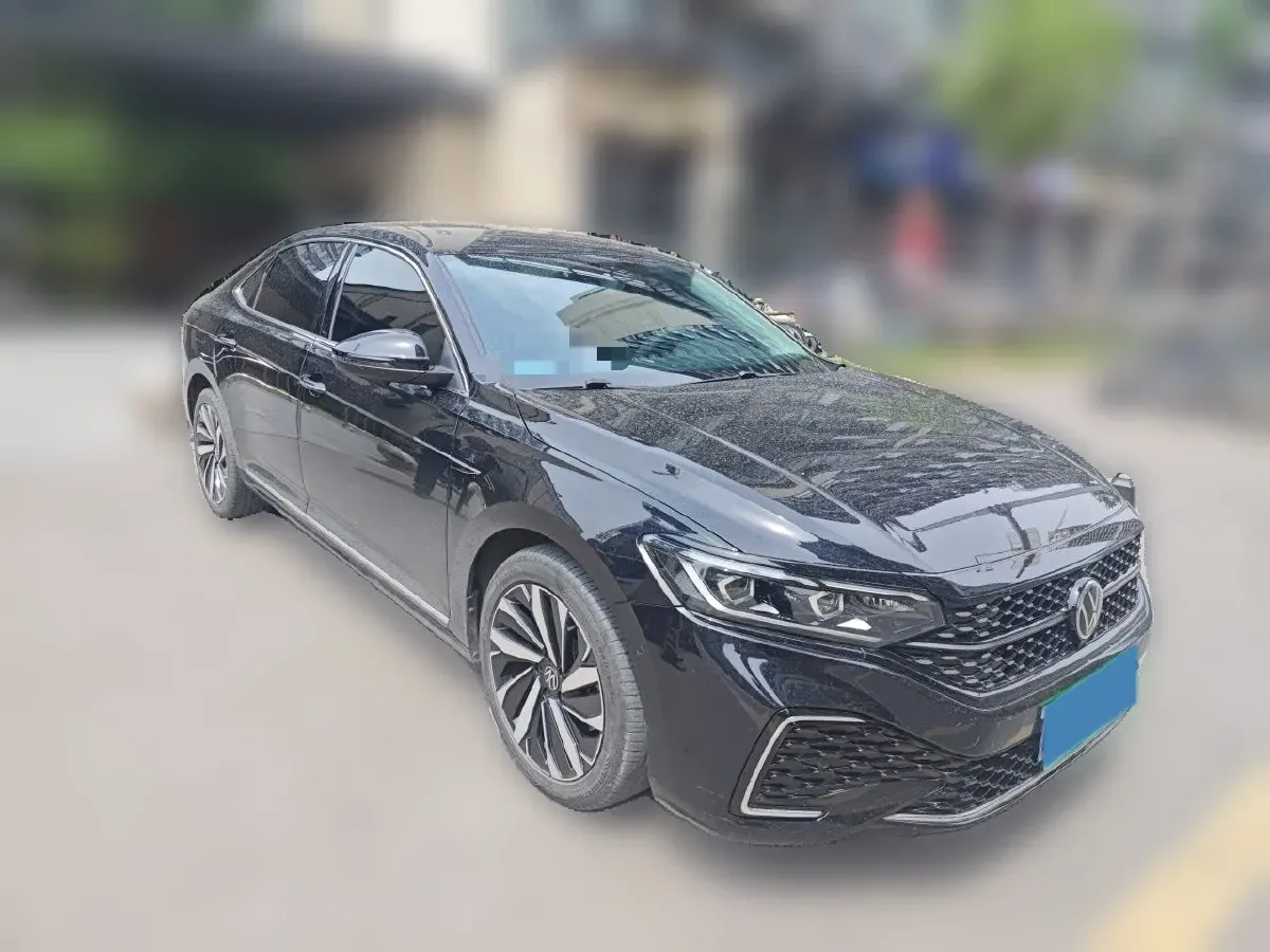 2022 Toyota Avalon 2.5L 209HP L4 8AT,autocango,china used car exporter,china ev exporter,chinese used car exporter,chinese used ev exporter