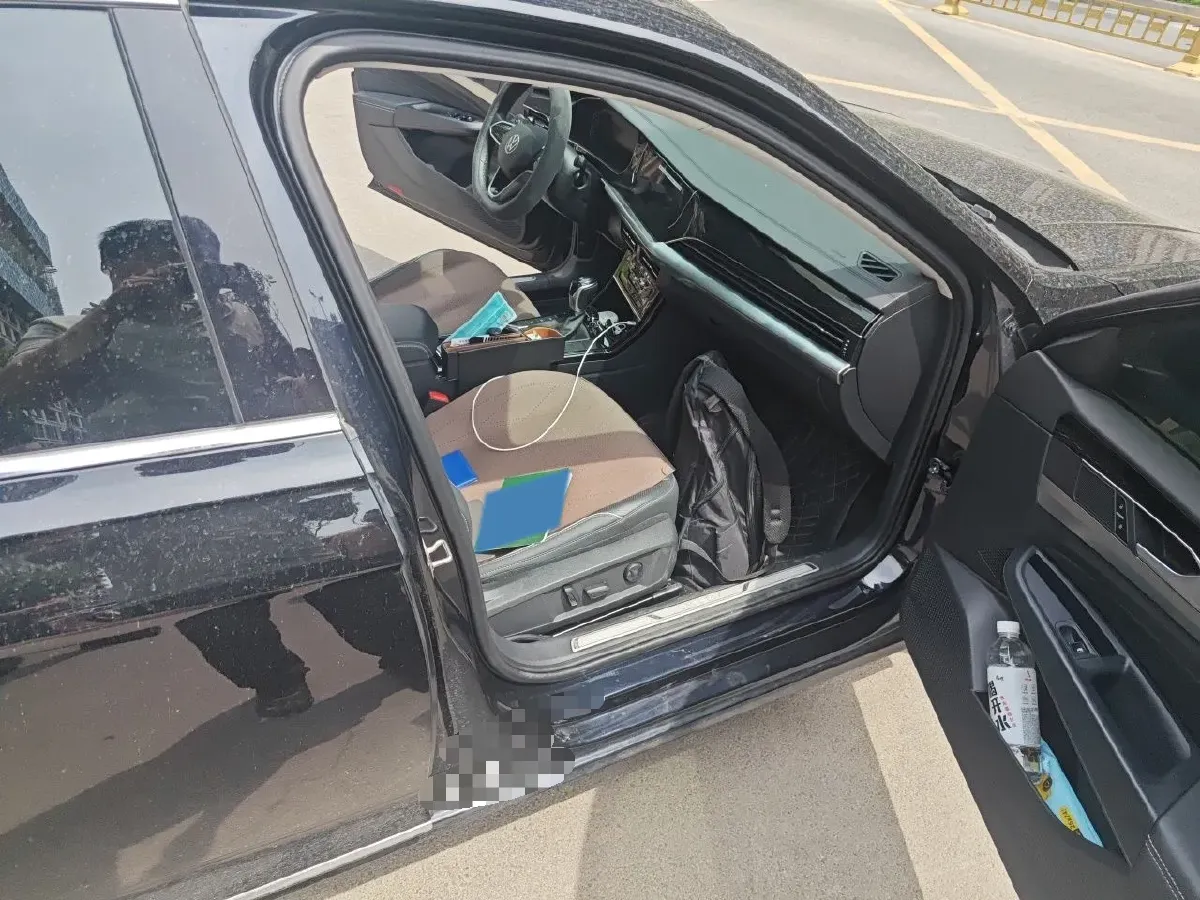 2022 Toyota Avalon 2.5L 209HP L4 8AT,autocango,china used car exporter,china ev exporter,chinese used car exporter,chinese used ev exporter