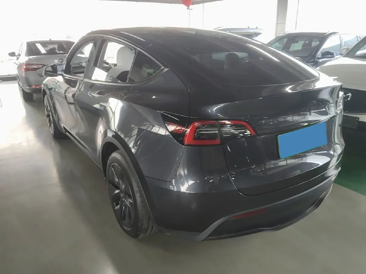 2024 Tesla Model Y BEV 60KWH,autocango,china used car exporter,china ev exporter,chinese used car exporter,chinese used ev exporter