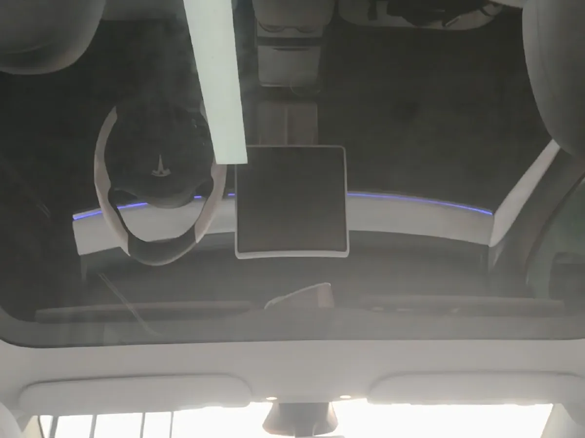 2024 Tesla Model Y BEV 60KWH,autocango,china used car exporter,china ev exporter,chinese used car exporter,chinese used ev exporter
