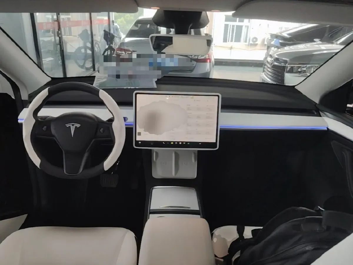 2024 Tesla Model Y BEV 60KWH,autocango,china used car exporter,china ev exporter,chinese used car exporter,chinese used ev exporter