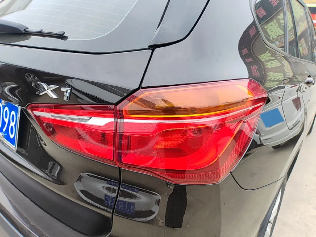 2016 BMW X1 1.5T 136HP L3 6AT,autocango,china used car exporter,china ev exporter,chinese used car exporter,chinese used ev exporter