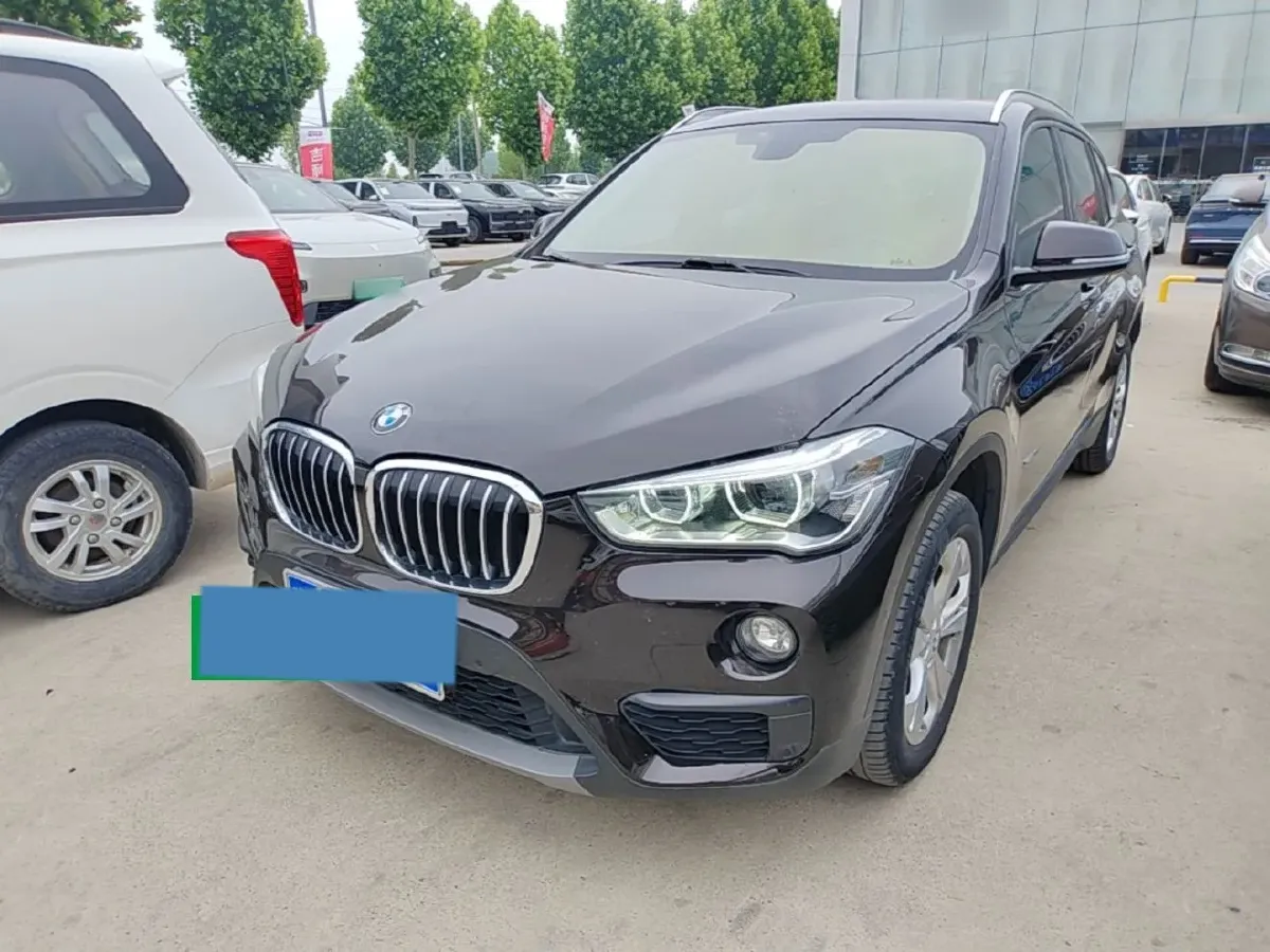 2016 BMW X1 1.5T 136HP L3 6AT,autocango,china used car exporter,china ev exporter,chinese used car exporter,chinese used ev exporter
