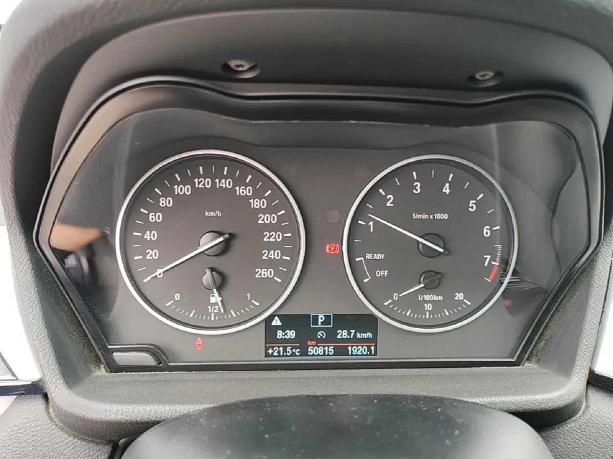 2016 BMW X1 1.5T 136HP L3 6AT,autocango,china used car exporter,china ev exporter,chinese used car exporter,chinese used ev exporter