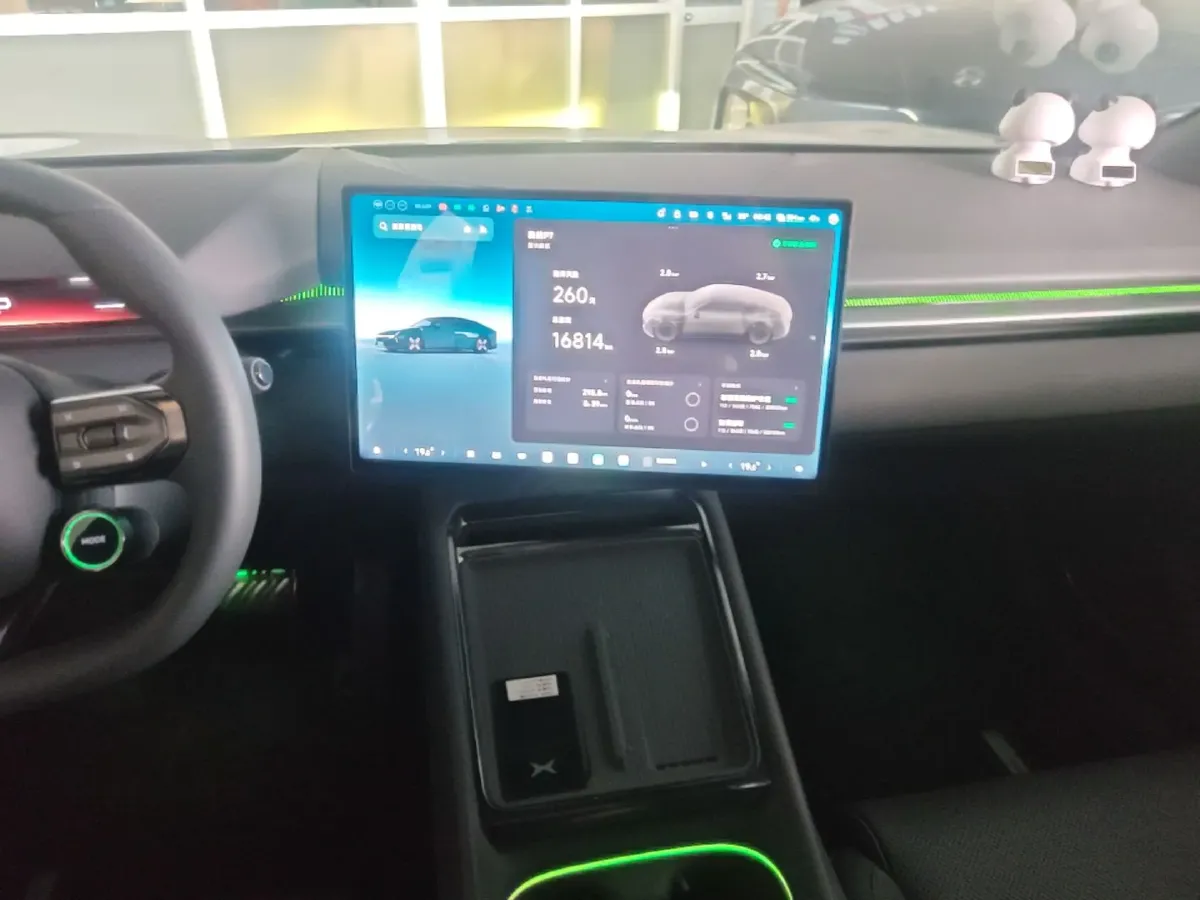 2025 Xpeng P7 BEV,autocango,china used car exporter,china ev exporter,chinese used car exporter,chinese used ev exporter