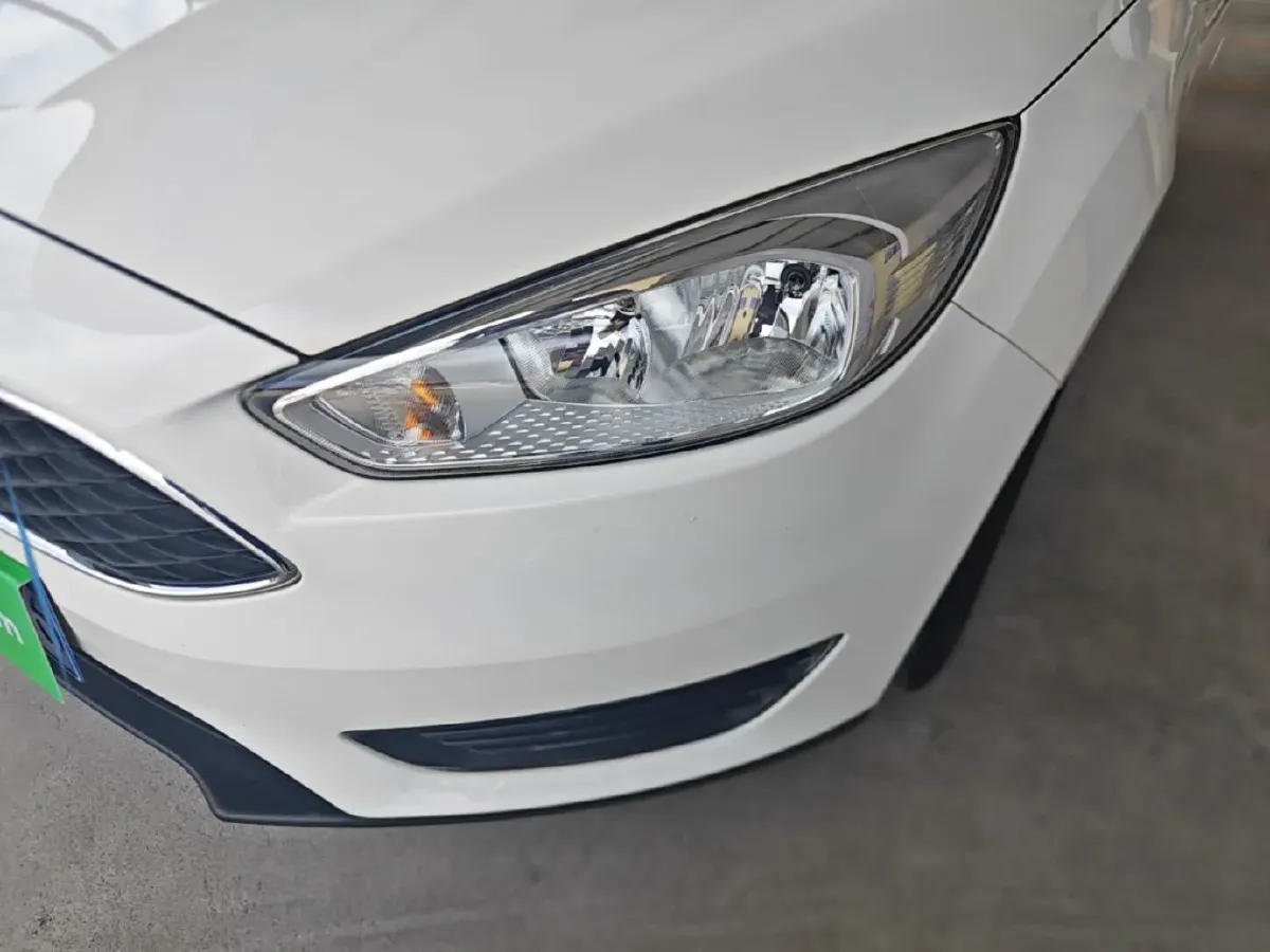 2018 Ford Focus 1.6L 125HP L4 6DCT,autocango,china used car exporter,china ev exporter,chinese used car exporter,chinese used ev exporter