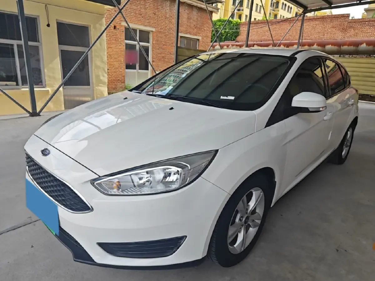 2018 Ford Focus 1.6L 125HP L4 6DCT,autocango,china used car exporter,china ev exporter,chinese used car exporter,chinese used ev exporter