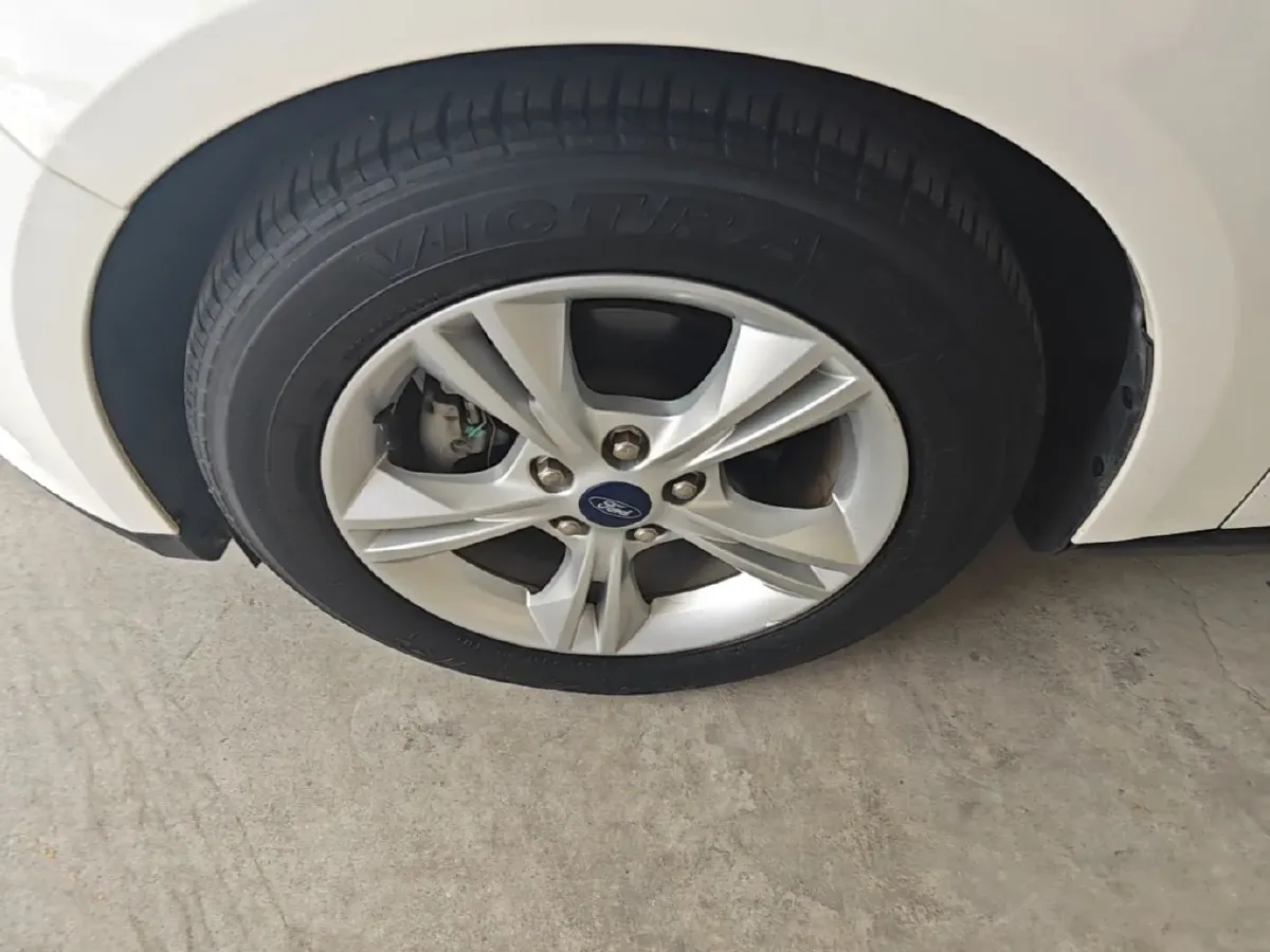 2018 Ford Focus 1.6L 125HP L4 6DCT,autocango,china used car exporter,china ev exporter,chinese used car exporter,chinese used ev exporter
