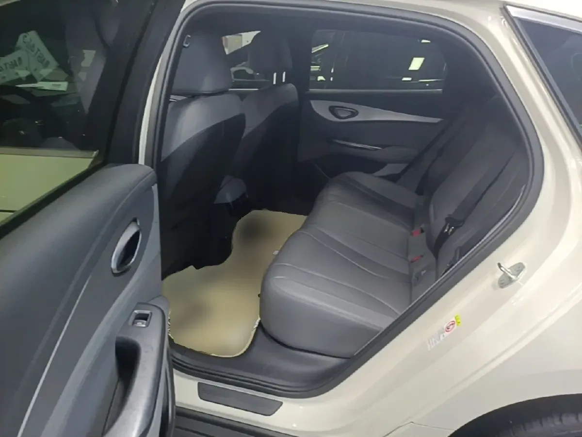 2025 BYD Seal07 DM-i 1.5L 101HP L4 E-CVT PHEV 10.08KWH,autocango,china used car exporter,china ev exporter,chinese used car exporter,chinese used ev exporter