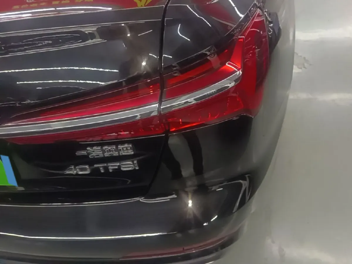 2021 Audi A6L 2.0T 190HP L4 7DCT,autocango,china used car exporter,china ev exporter,chinese used car exporter,chinese used ev exporter