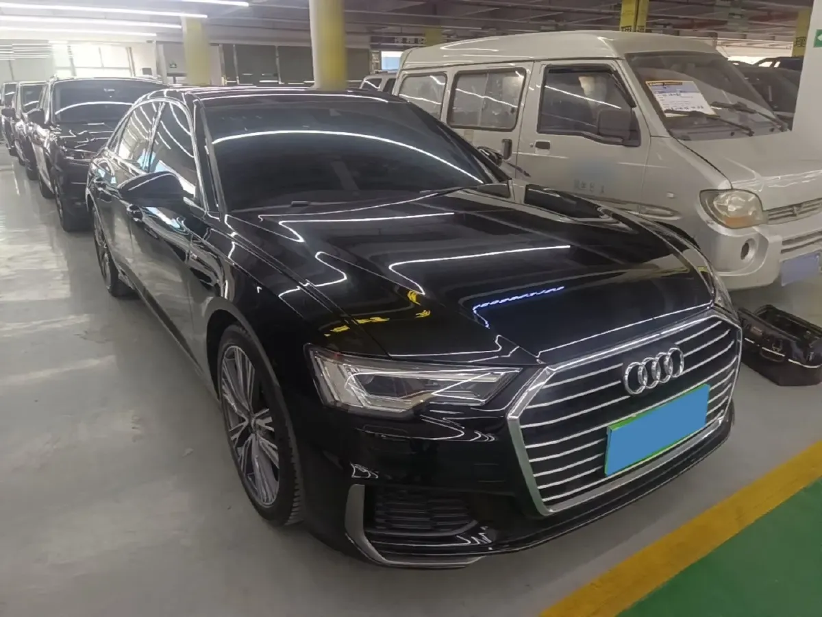2021 Audi A6L 2.0T 190HP L4 7DCT,autocango,china used car exporter,china ev exporter,chinese used car exporter,chinese used ev exporter