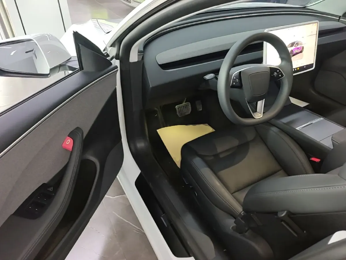 2025 Tesla Model 3 BEV 62.5KWH,autocango,china used car exporter,china ev exporter,chinese used car exporter,chinese used ev exporter