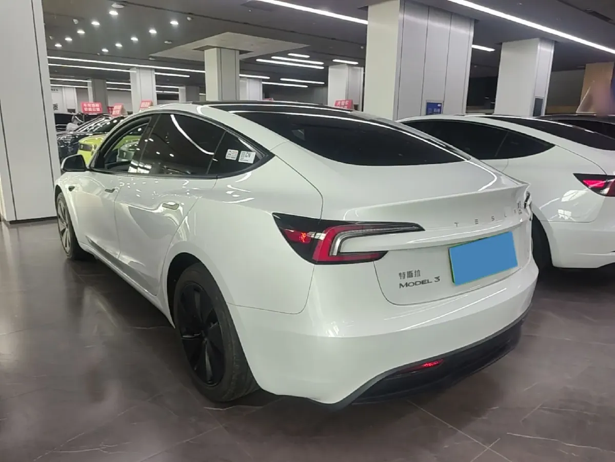 2025 Tesla Model 3 BEV 62.5KWH,autocango,china used car exporter,china ev exporter,chinese used car exporter,chinese used ev exporter