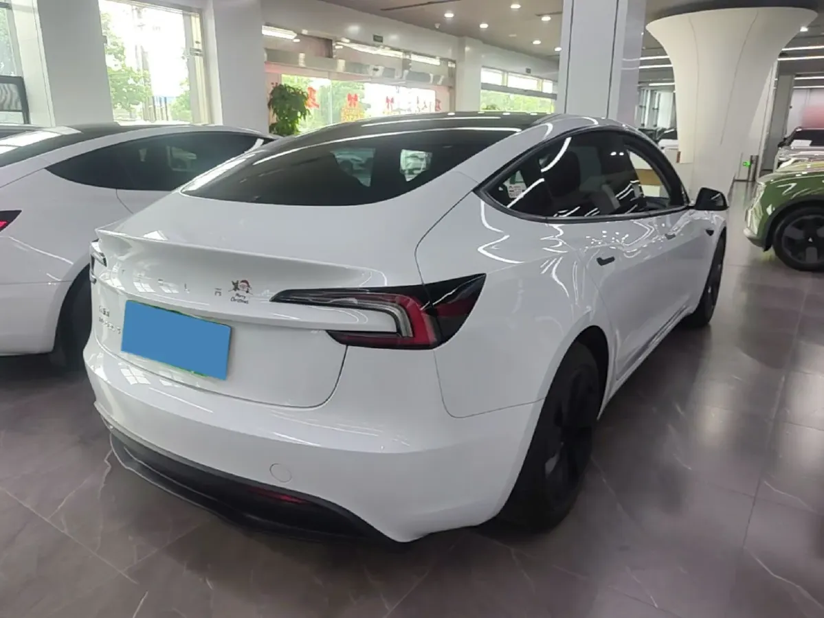 2025 Tesla Model 3 BEV 62.5KWH,autocango,china used car exporter,china ev exporter,chinese used car exporter,chinese used ev exporter