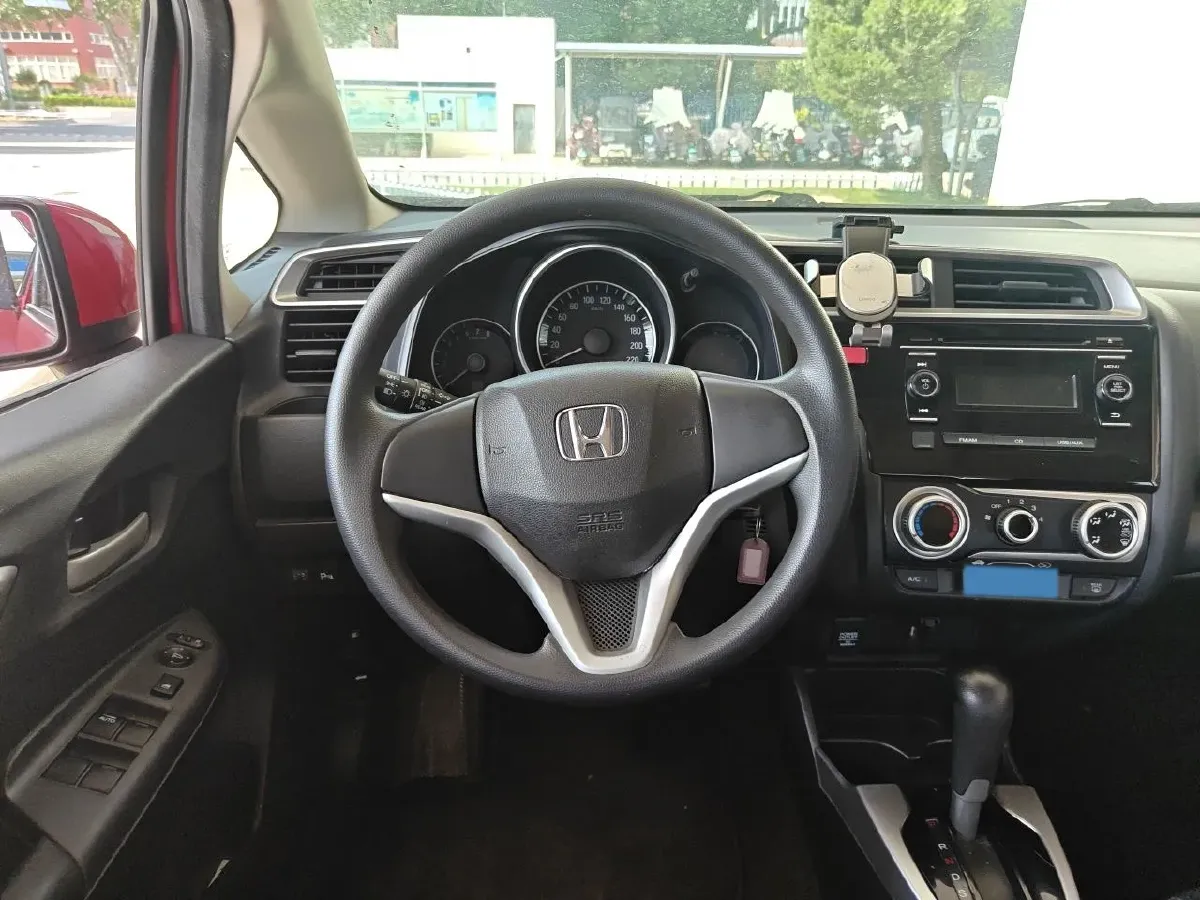 2014 Honda Fit 1.5L 131HP L4 CVT,autocango,china used car exporter,china ev exporter,chinese used car exporter,chinese used ev exporter