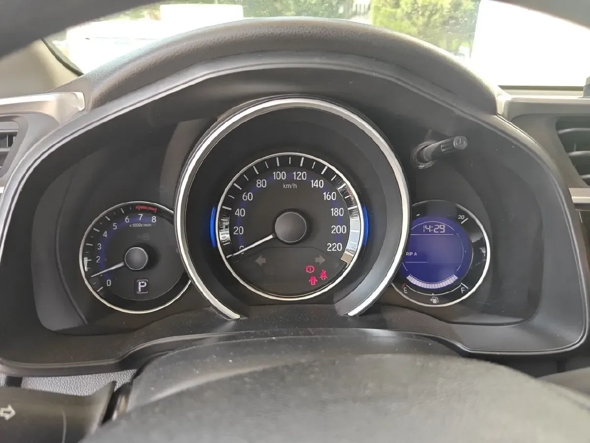 2014 Honda Fit 1.5L 131HP L4 CVT,autocango,china used car exporter,china ev exporter,chinese used car exporter,chinese used ev exporter