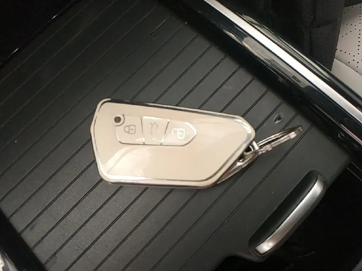 2023 Volkswagen ID.6 X BEV 83.4KWH,autocango,china used car exporter,china ev exporter,chinese used car exporter,chinese used ev exporter