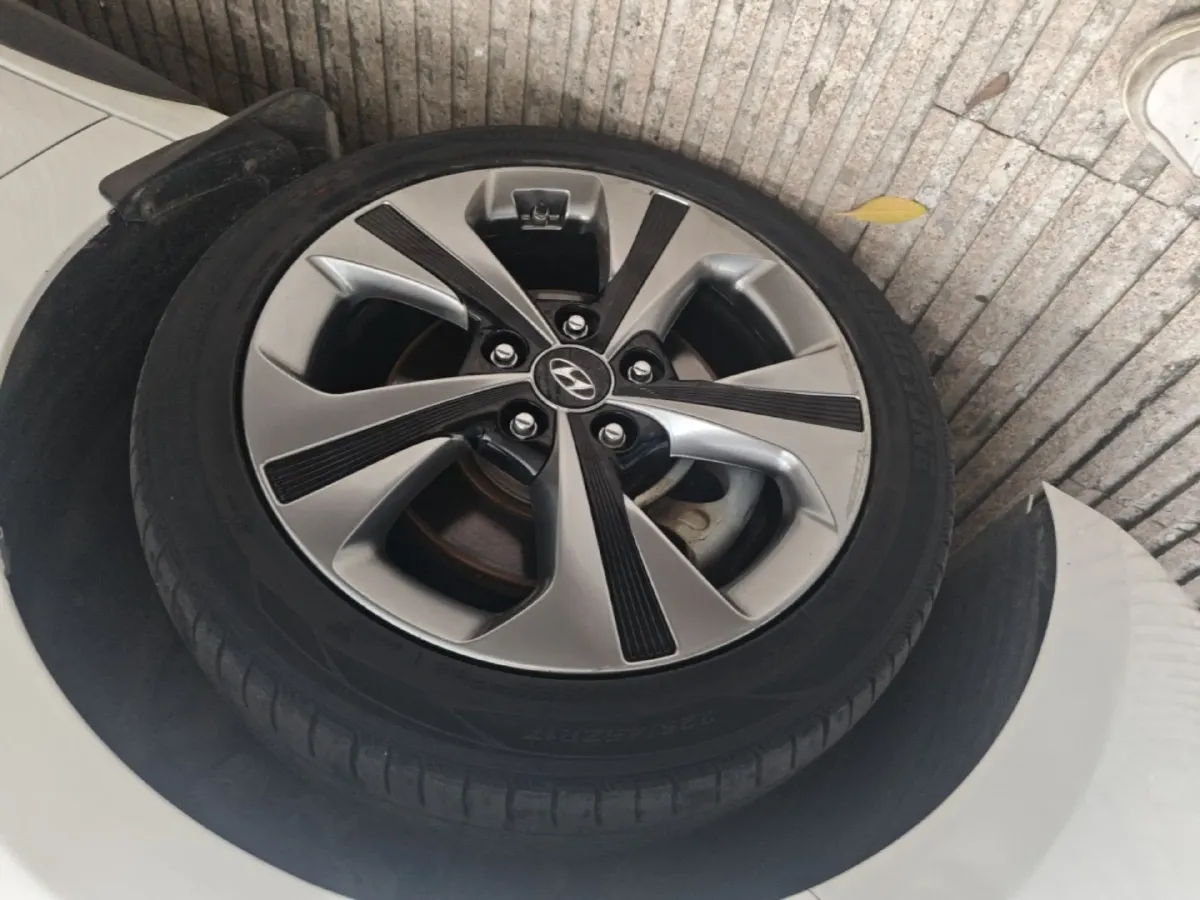 2019 Hyundai La Festa 1.6T 204HP L4 7DCT,autocango,china used car exporter,china ev exporter,chinese used car exporter,chinese used ev exporter
