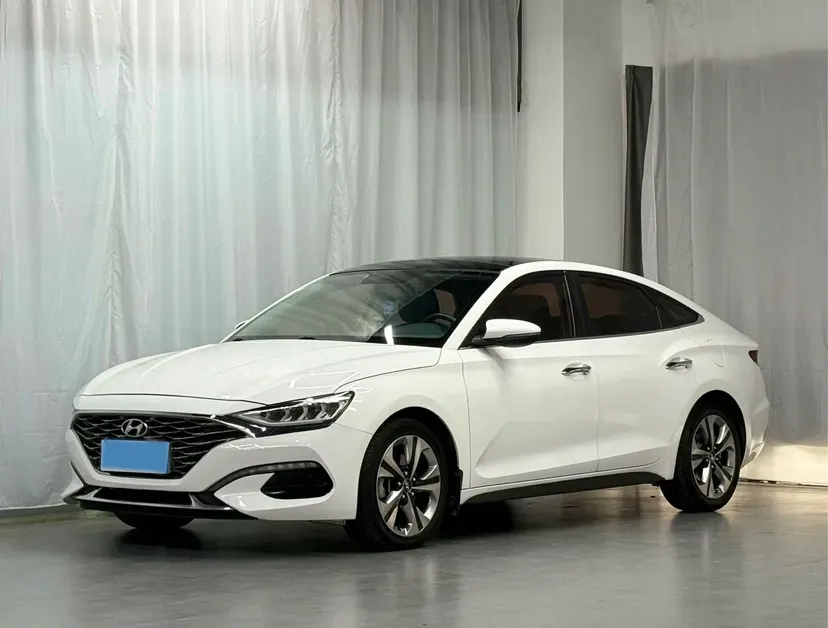 2019 Hyundai La Festa 1.6T 204HP L4 7DCT,autocango,china used car exporter,china ev exporter,chinese used car exporter,chinese used ev exporter