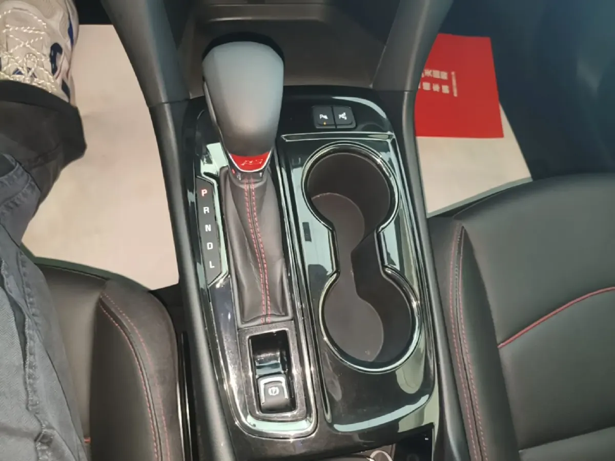 2021 Chevrolet Equinox 2.0T 237HP L4 9AT,autocango,china used car exporter,china ev exporter,chinese used car exporter,chinese used ev exporter