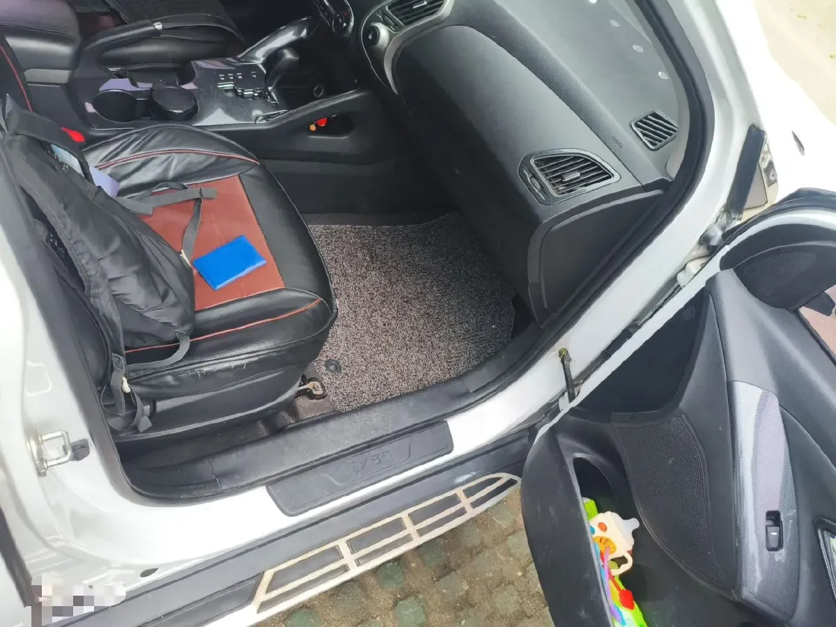 2015 Hyundai ix35 2.0L 160HP L4 6AT,autocango,china used car exporter,china ev exporter,chinese used car exporter,chinese used ev exporter