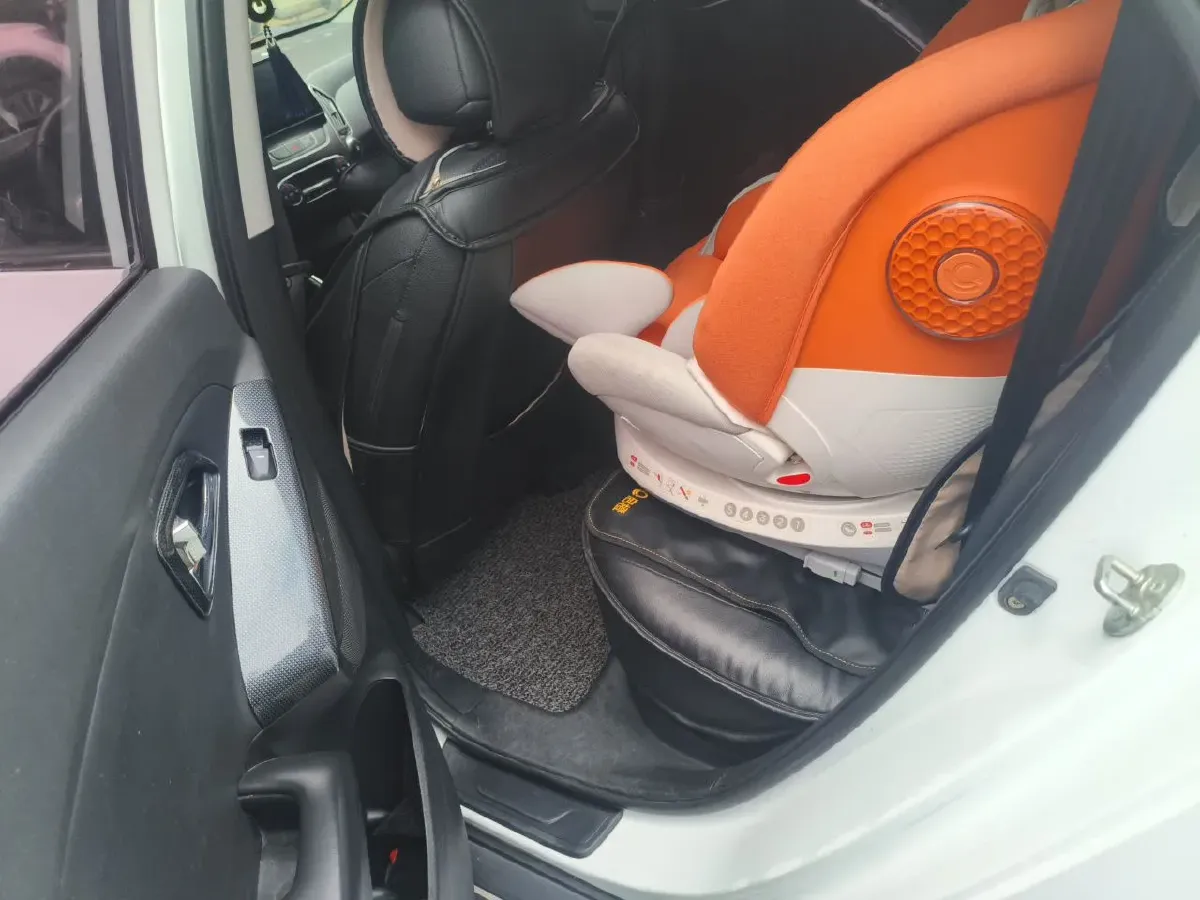 2015 Hyundai ix35 2.0L 160HP L4 6AT,autocango,china used car exporter,china ev exporter,chinese used car exporter,chinese used ev exporter