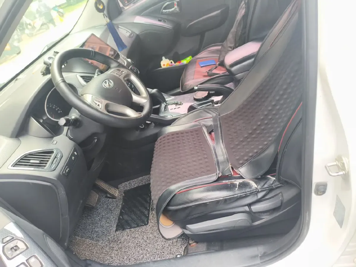 2015 Hyundai ix35 2.0L 160HP L4 6AT,autocango,china used car exporter,china ev exporter,chinese used car exporter,chinese used ev exporter