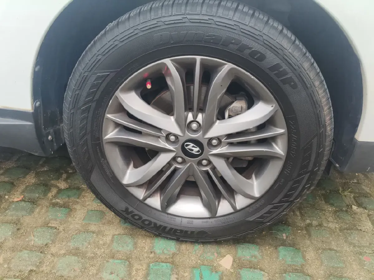 2015 Hyundai ix35 2.0L 160HP L4 6AT,autocango,china used car exporter,china ev exporter,chinese used car exporter,chinese used ev exporter
