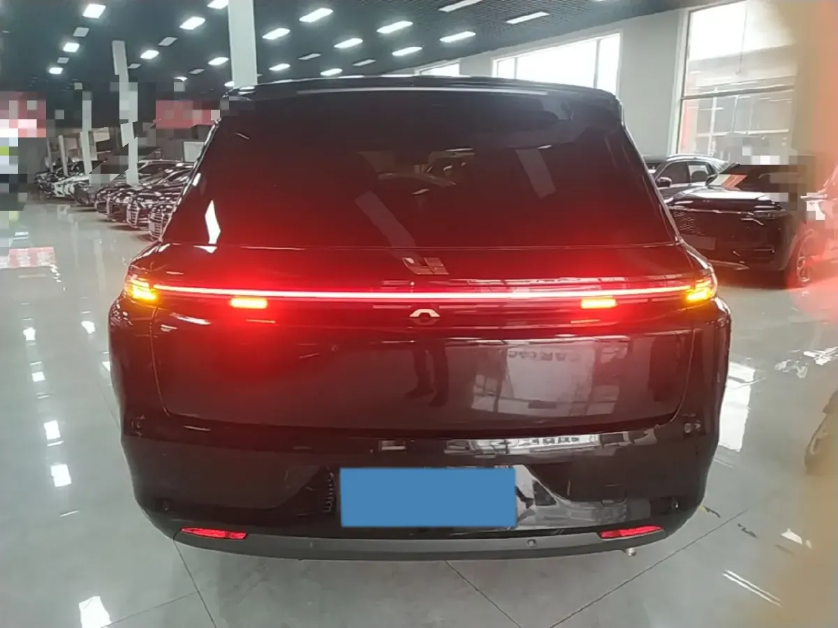 2024 Li L8 Range Extended 154HP REEV 42.8KWH,autocango,china used car exporter,china ev exporter,chinese used car exporter,chinese used ev exporter
