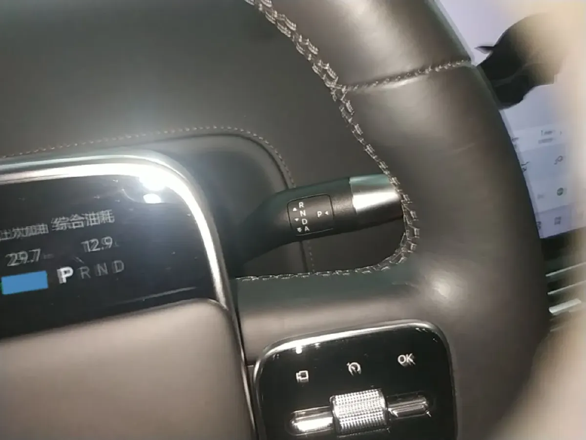 2024 Li L8 Range Extended 154HP REEV 42.8KWH,autocango,china used car exporter,china ev exporter,chinese used car exporter,chinese used ev exporter