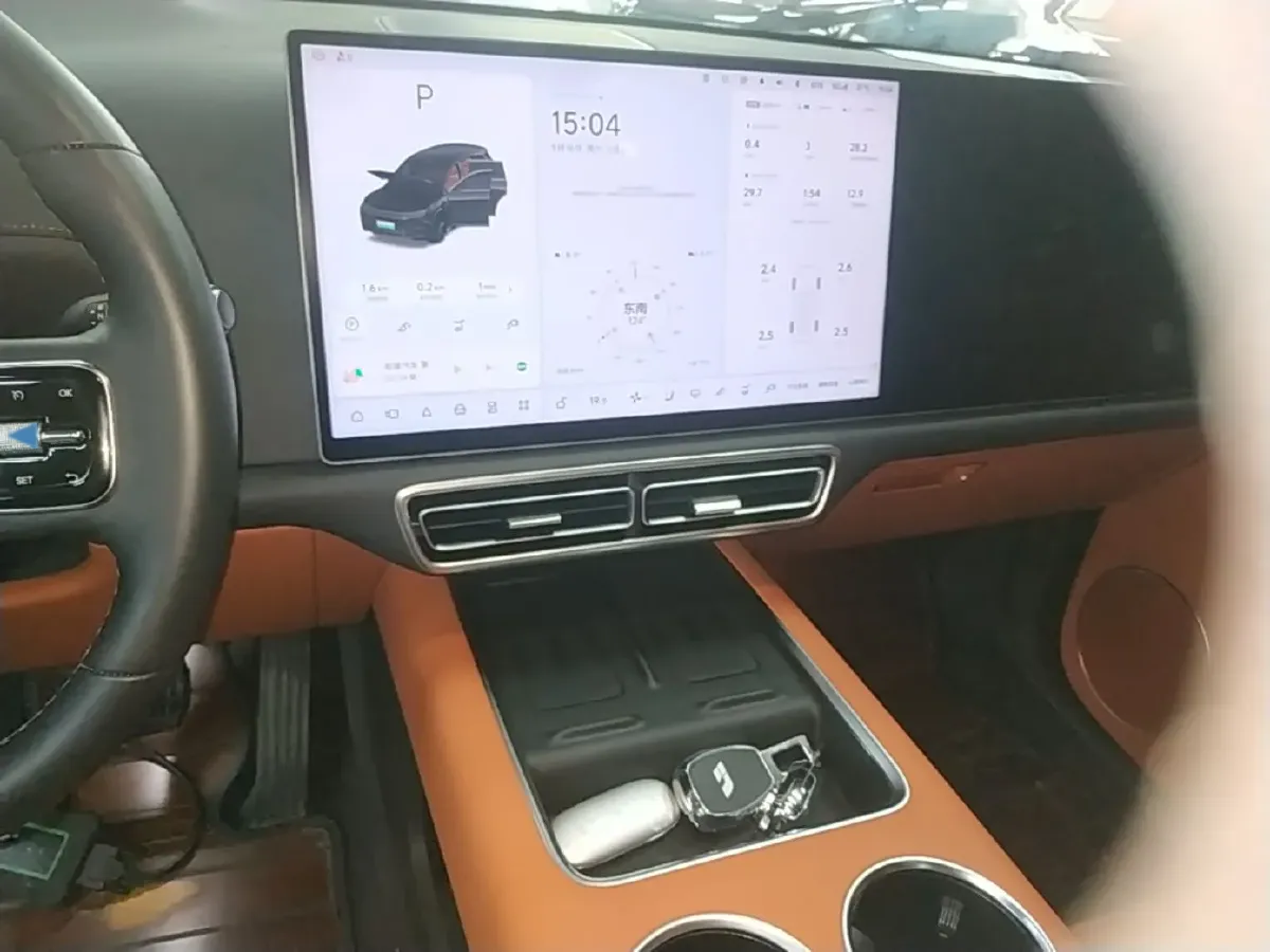 2024 Li L8 Range Extended 154HP REEV 42.8KWH,autocango,china used car exporter,china ev exporter,chinese used car exporter,chinese used ev exporter