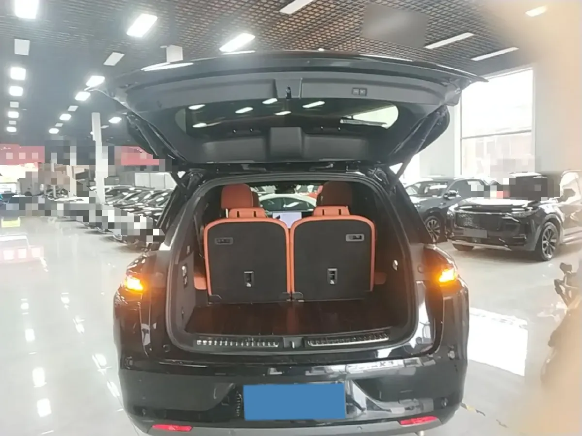 2024 Li L8 Range Extended 154HP REEV 42.8KWH,autocango,china used car exporter,china ev exporter,chinese used car exporter,chinese used ev exporter