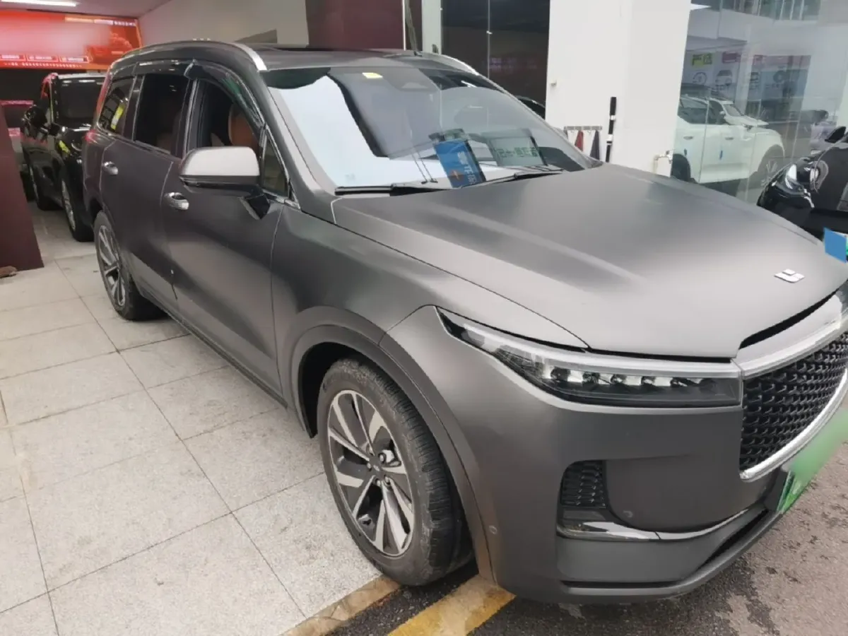 2021 Li ONE Range Extended 131HP REEV 40.5KWH,autocango,china used car exporter,china ev exporter,chinese used car exporter,chinese used ev exporter