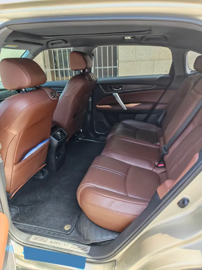 2020 Honda UR-V 2.0T 272HP L4 9AT,autocango,china used car exporter,china ev exporter,chinese used car exporter,chinese used ev exporter