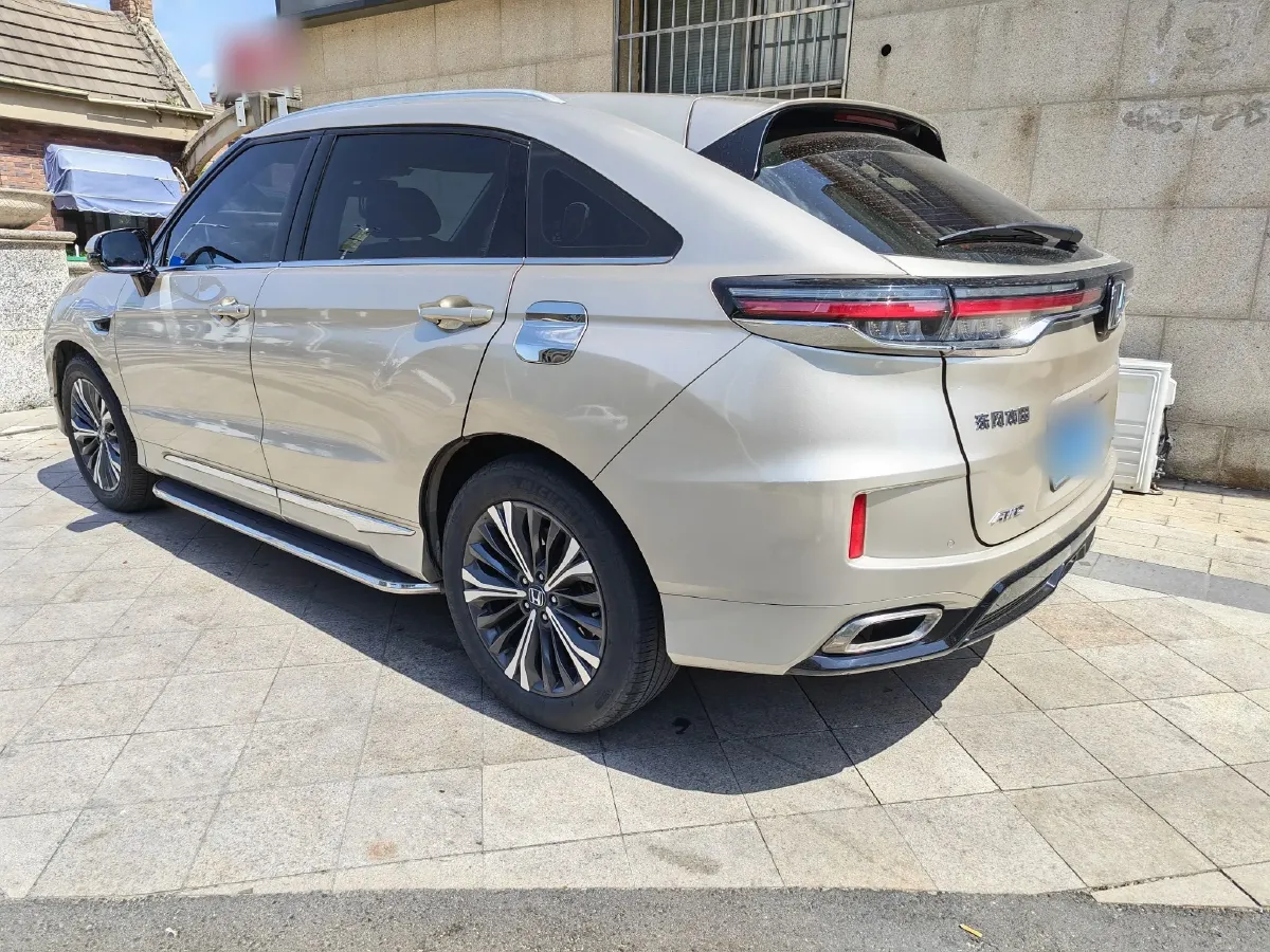 2020 Honda UR-V 2.0T 272HP L4 9AT,autocango,china used car exporter,china ev exporter,chinese used car exporter,chinese used ev exporter