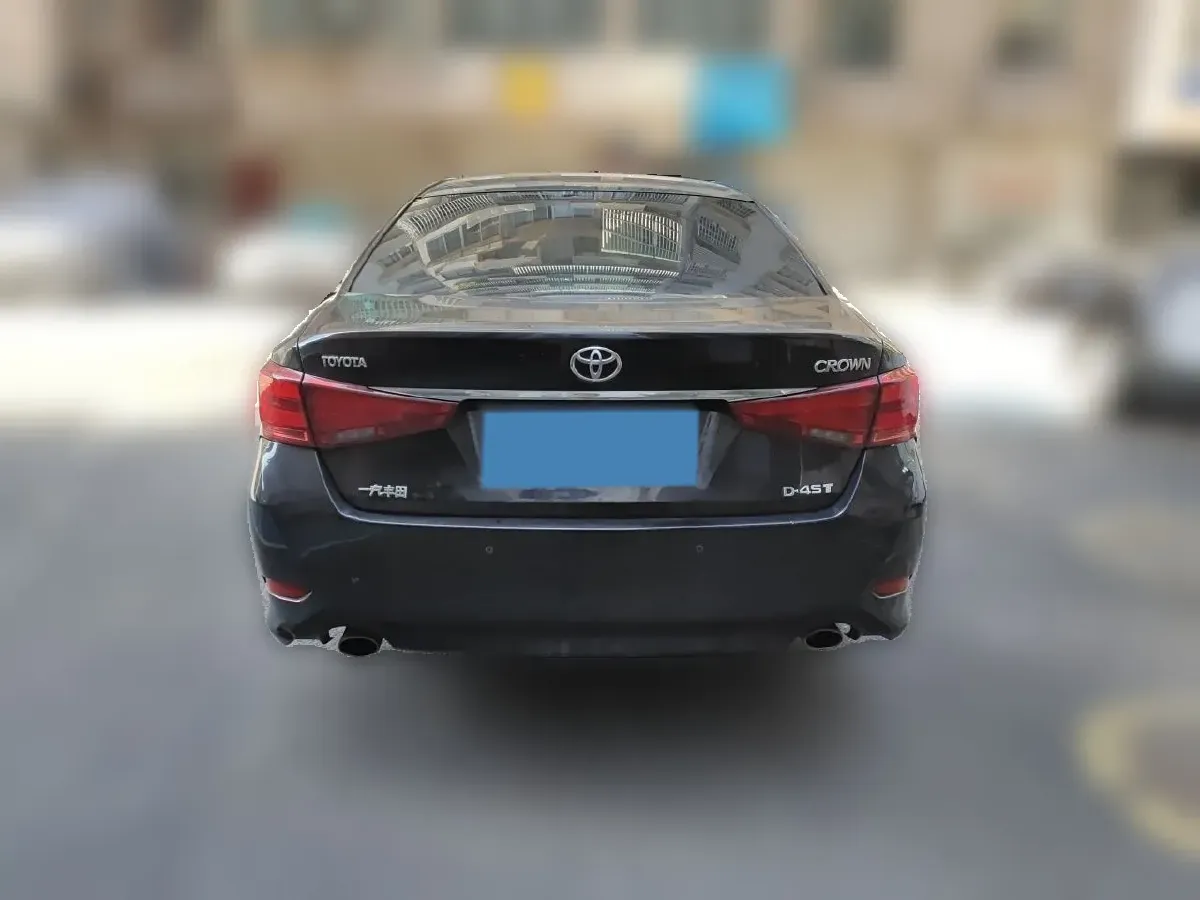 2018 Toyota Crown 2.0T 235HP L4 8AT,autocango,china used car exporter,china ev exporter,chinese used car exporter,chinese used ev exporter