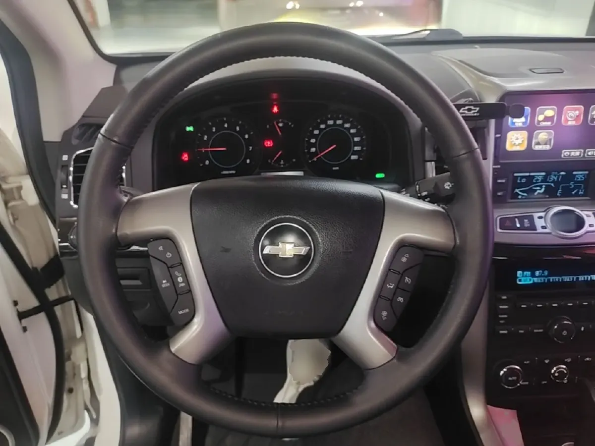 2014 Chevrolet Captiva 2.4L 167HP L4 6AT,autocango,china used car exporter,china ev exporter,chinese used car exporter,chinese used ev exporter