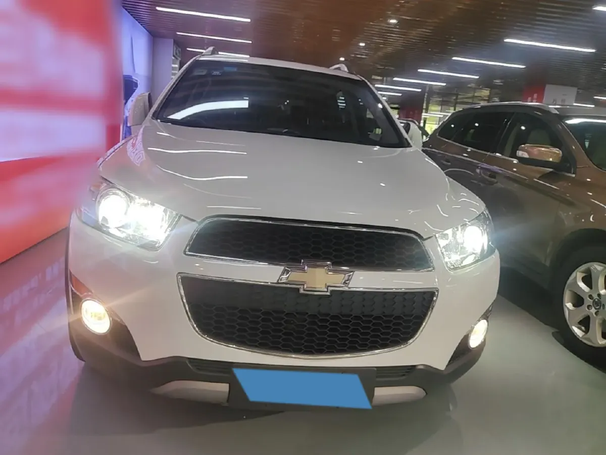 2014 Chevrolet Captiva 2.4L 167HP L4 6AT,autocango,china used car exporter,china ev exporter,chinese used car exporter,chinese used ev exporter