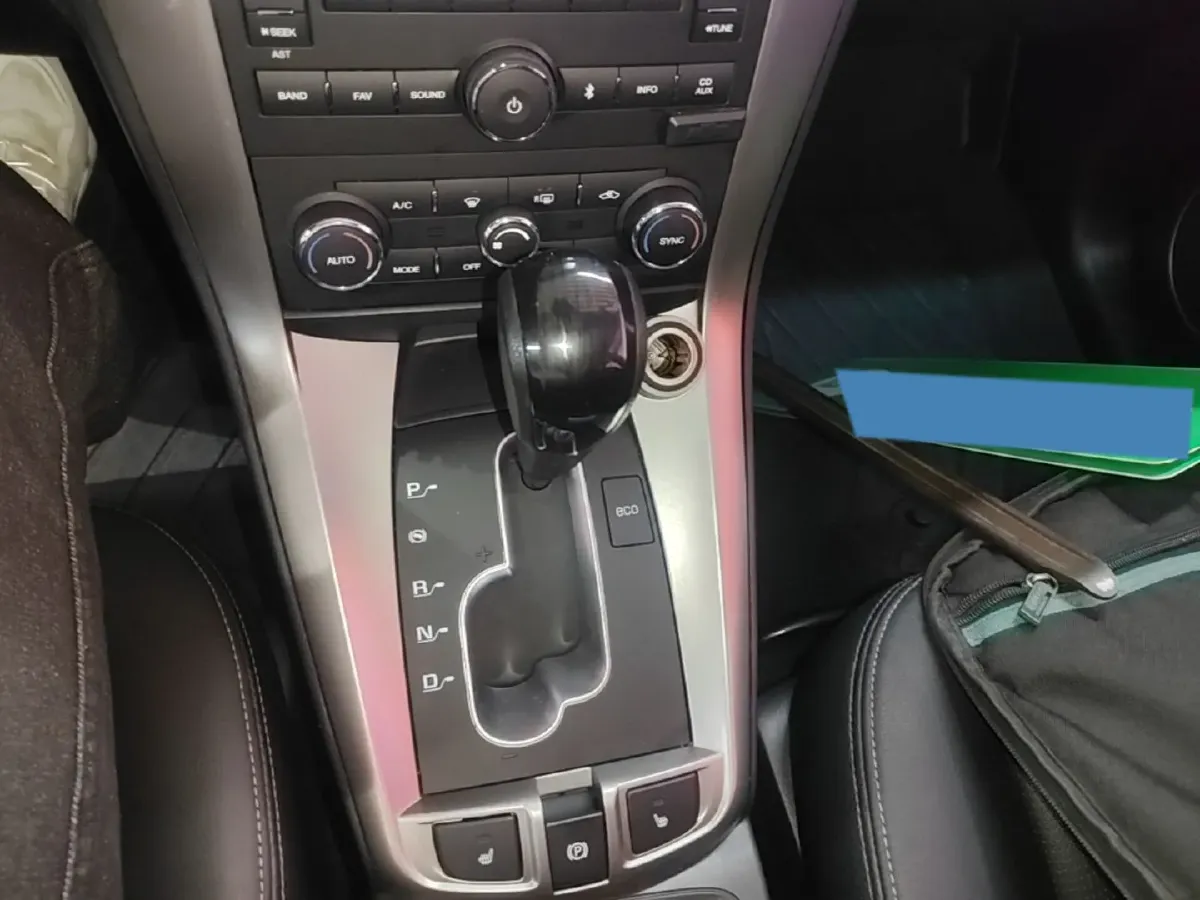 2014 Chevrolet Captiva 2.4L 167HP L4 6AT,autocango,china used car exporter,china ev exporter,chinese used car exporter,chinese used ev exporter
