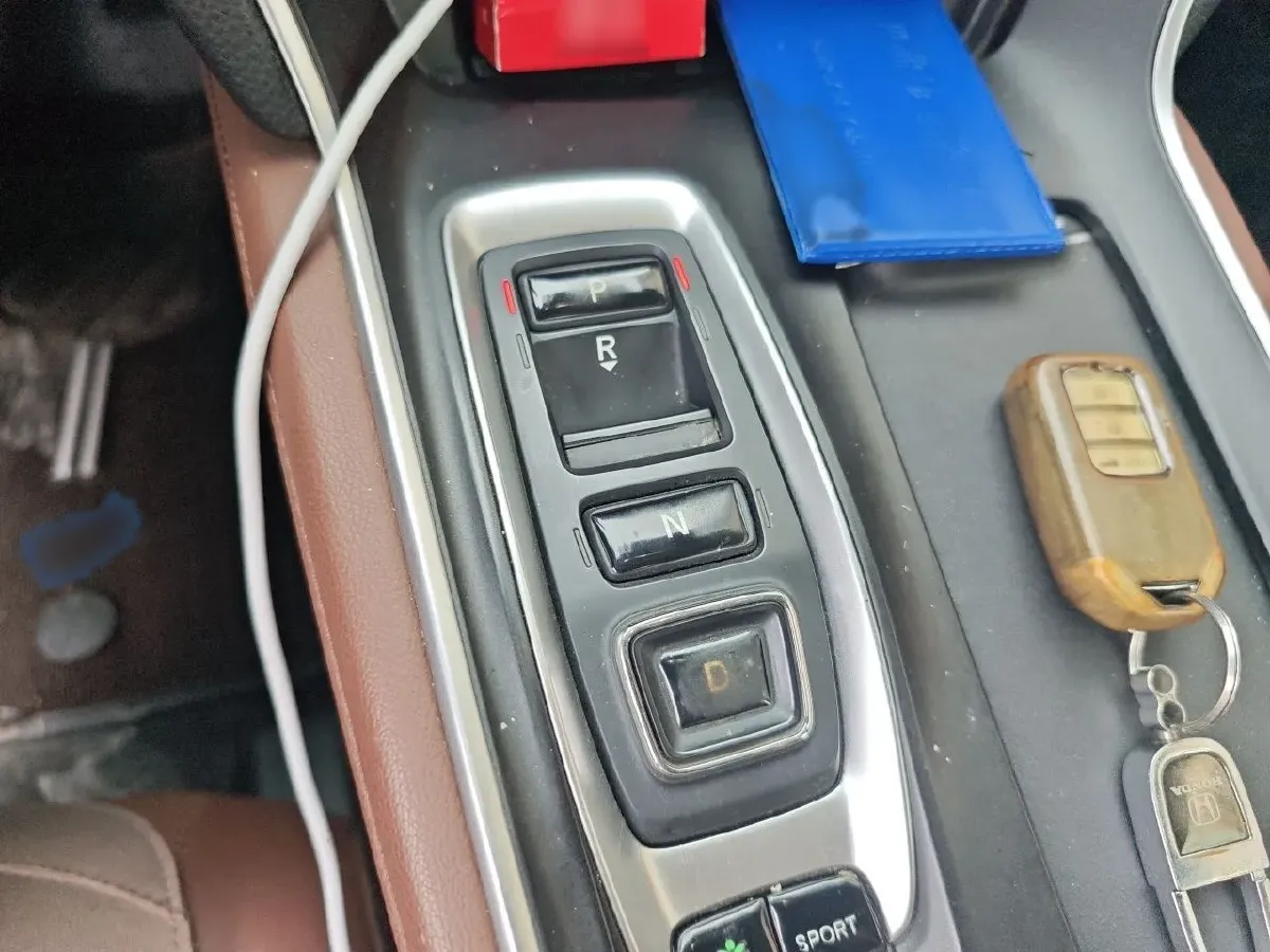 2019 Honda Inspire 2.0L 146HP L4 E-CVT Hybrid,autocango,china used car exporter,china ev exporter,chinese used car exporter,chinese used ev exporter