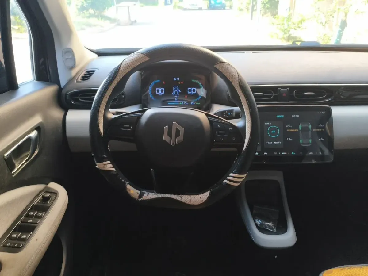 2022 Leapmotor T03 BEV 41KWH,autocango,china used car exporter,china ev exporter,chinese used car exporter,chinese used ev exporter
