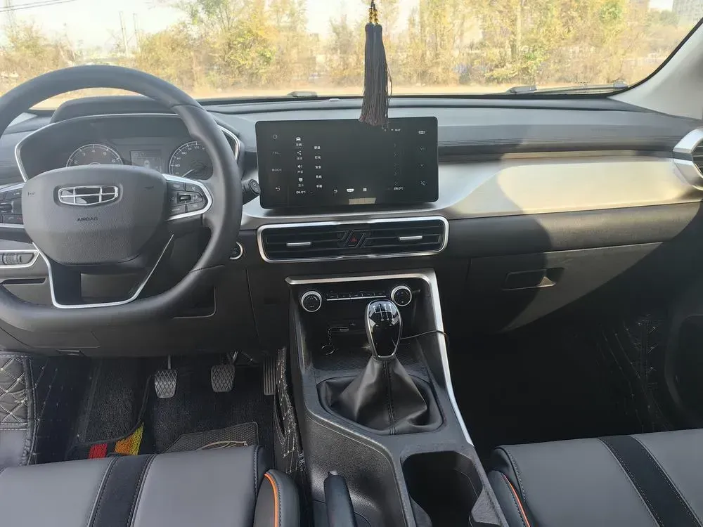 2023 Geely Coolray 1.4T 141HP L4 6MT,autocango,china used car exporter,china ev exporter,chinese used car exporter,chinese used ev exporter