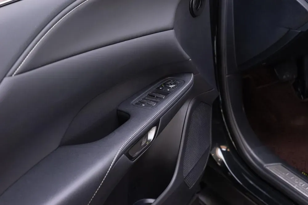 2025 Lexus RX 2.0T 248HP L4 8AT,autocango,china used car exporter,china ev exporter,chinese used car exporter,chinese used ev exporter