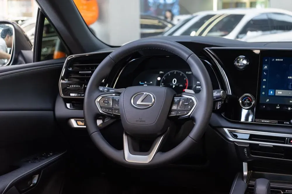 2025 Lexus RX 2.0T 248HP L4 8AT,autocango,china used car exporter,china ev exporter,chinese used car exporter,chinese used ev exporter