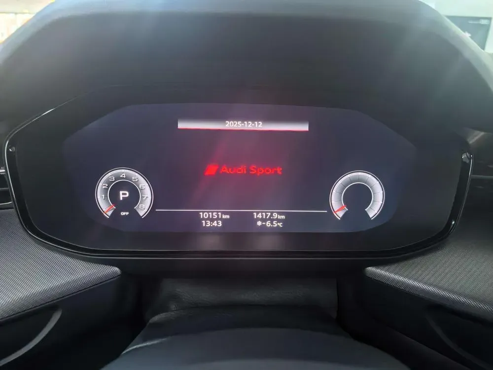 2024 Audi Q6 2.5T 299HP V6 7DCT,autocango,china used car exporter,china ev exporter,chinese used car exporter,chinese used ev exporter