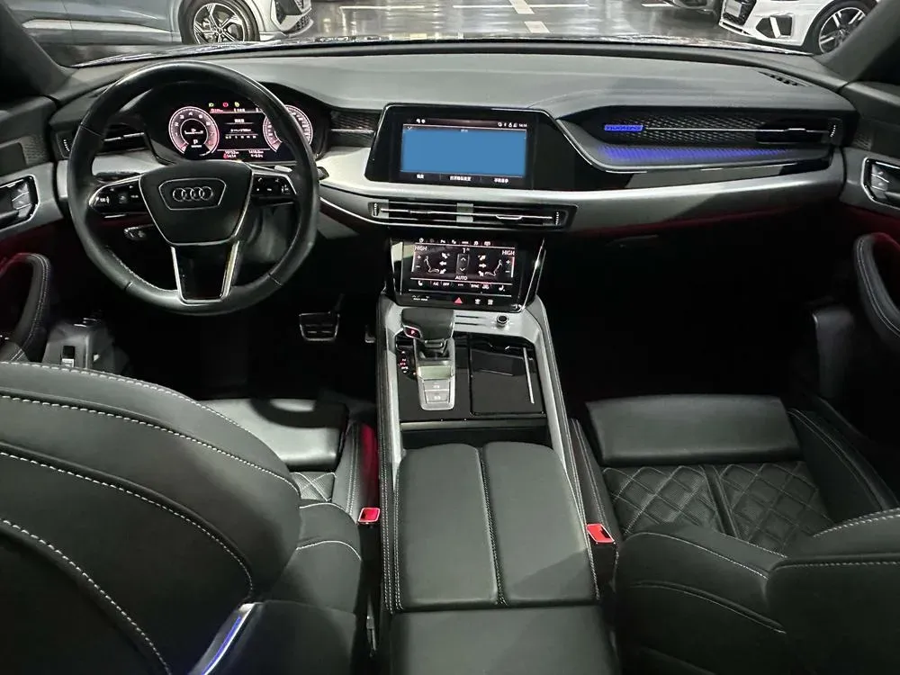 2024 Audi Q6 2.5T 299HP V6 7DCT,autocango,china used car exporter,china ev exporter,chinese used car exporter,chinese used ev exporter