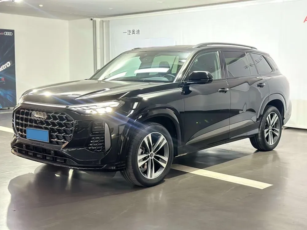 2024 Audi Q6 2.5T 299HP V6 7DCT,autocango,china used car exporter,china ev exporter,chinese used car exporter,chinese used ev exporter