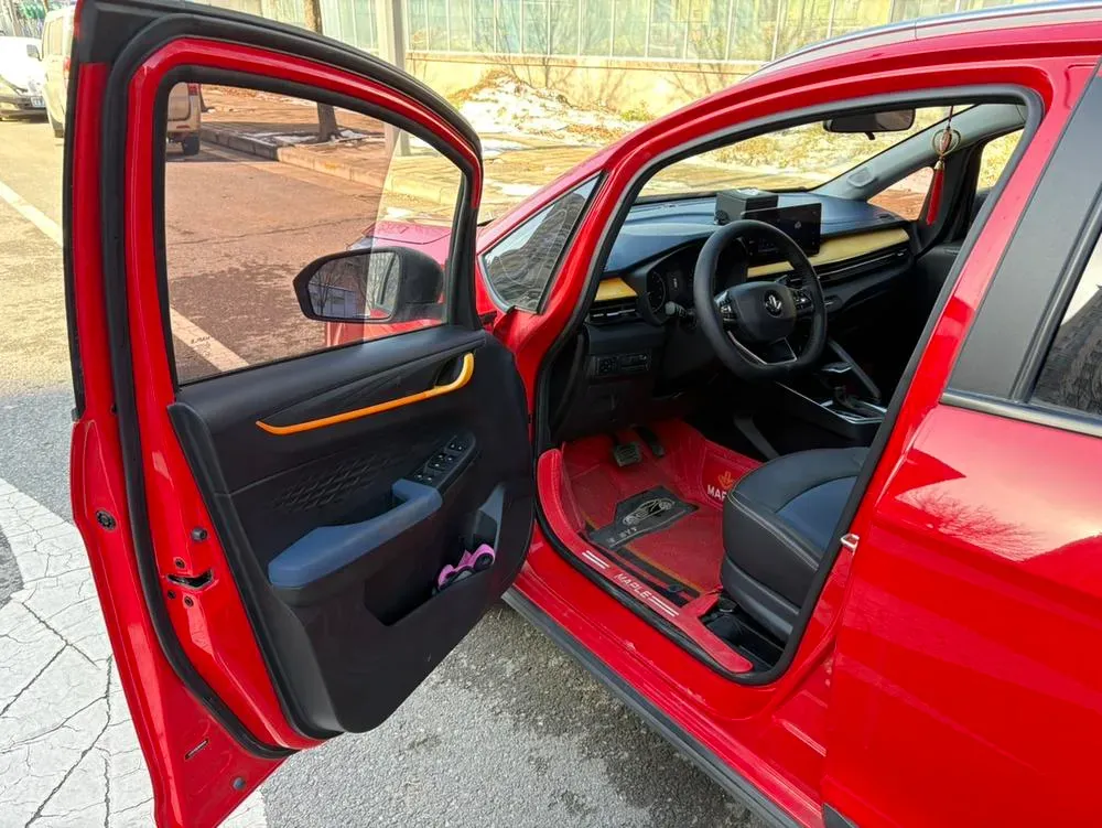 2022 Livan X3 PRO 1.5L 113HP L4 CVT,autocango,china used car exporter,china ev exporter,chinese used car exporter,chinese used ev exporter